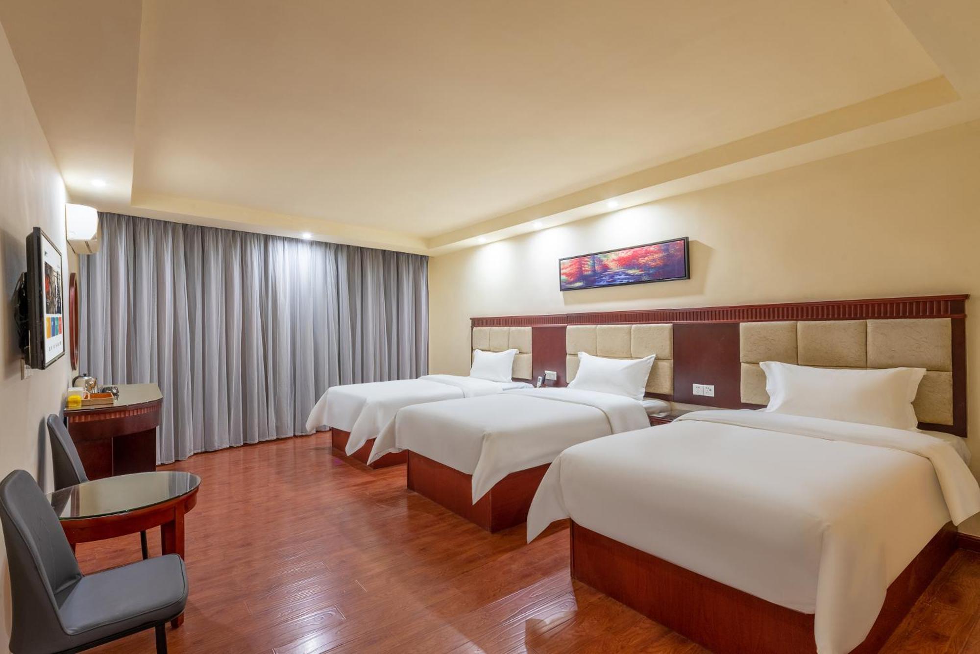 Huahang Hotel - Guangzhou Baiyun International Airport - Free Airport Shuttle Bus المظهر الخارجي الصورة